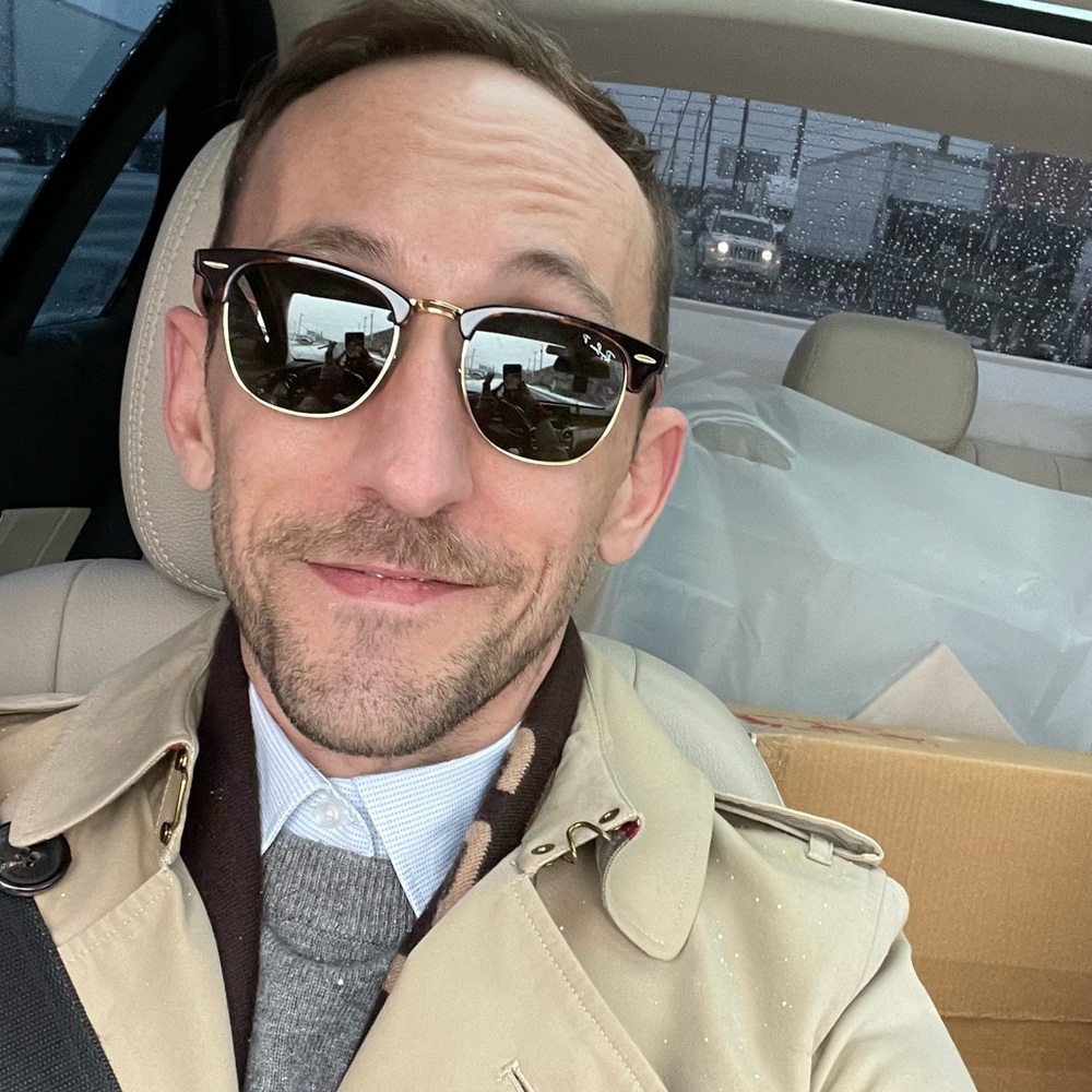 Meet your Posher, Kevin